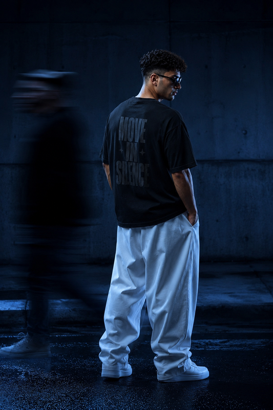 How an oversized t-shirt should actually fit